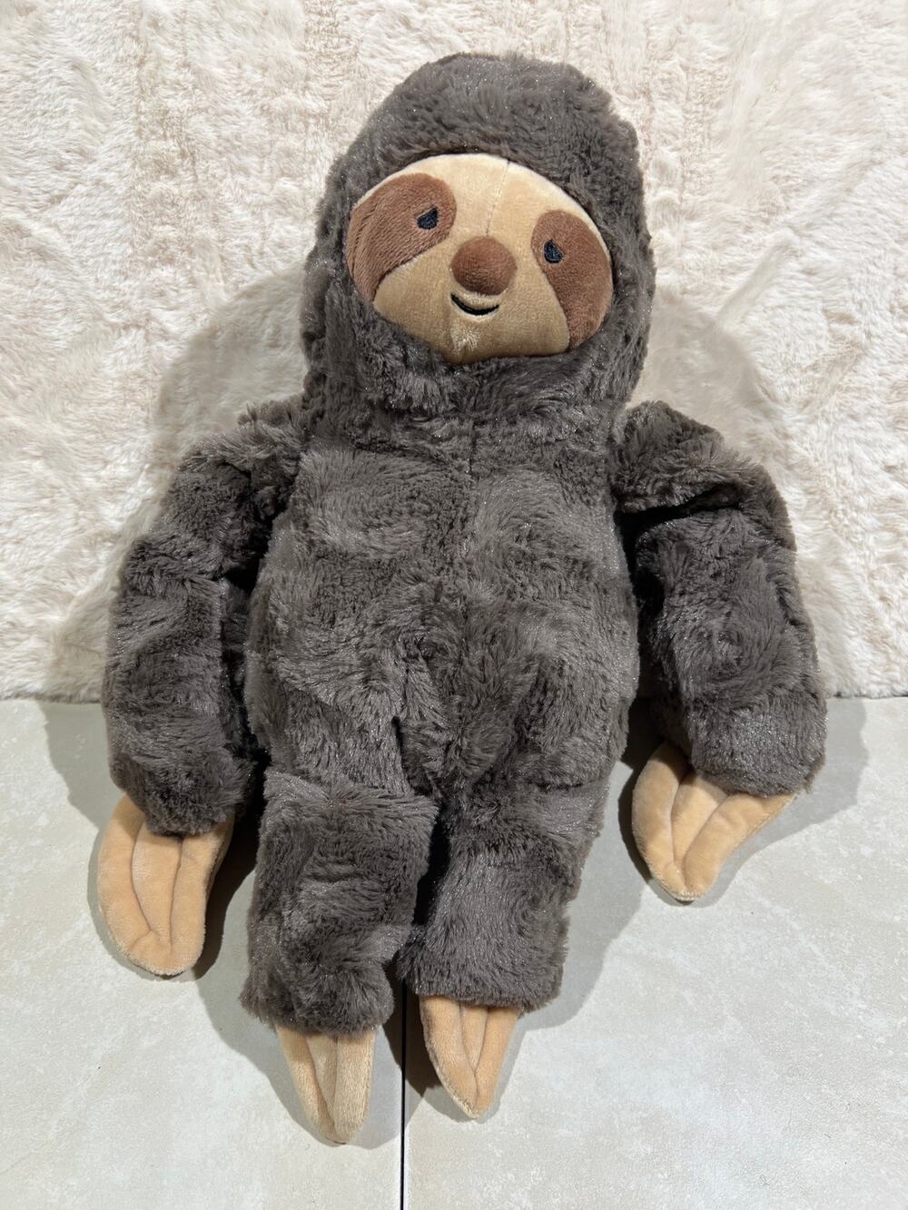 GiggleScape Sloth Plush Stuffed Animal Gray Soft Cuddly Toy NWOT